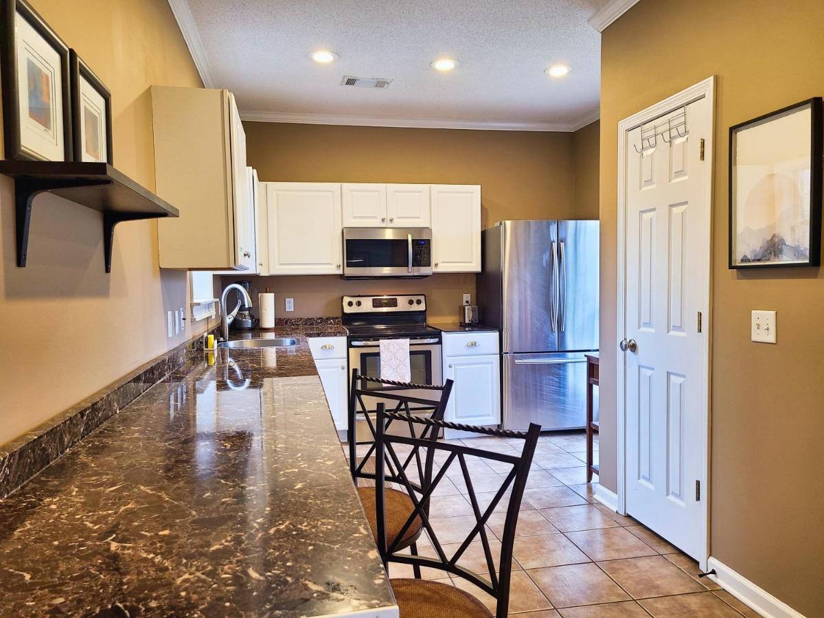 Cozy House Near Ole Miss & M-Trade! Villa Oxford Bagian luar foto